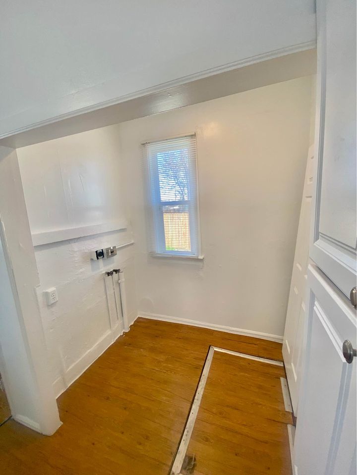 2 Beds 1 Bath - House photo'