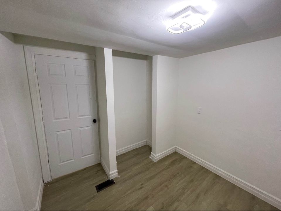 2 Beds 1 Bath House photo'