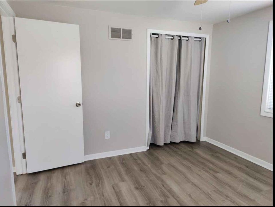 2 Beds 1 Bath - House photo'