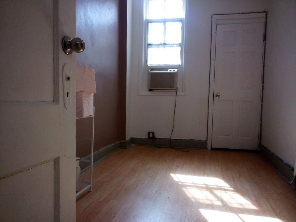 2 Beds 1 Bath - House photo'