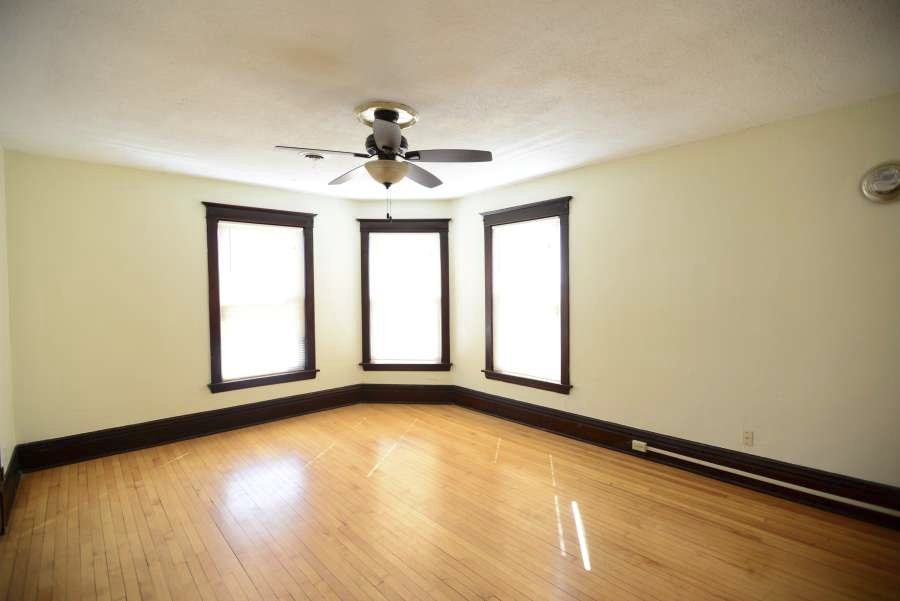 2 Beds 1 Bath House photo'