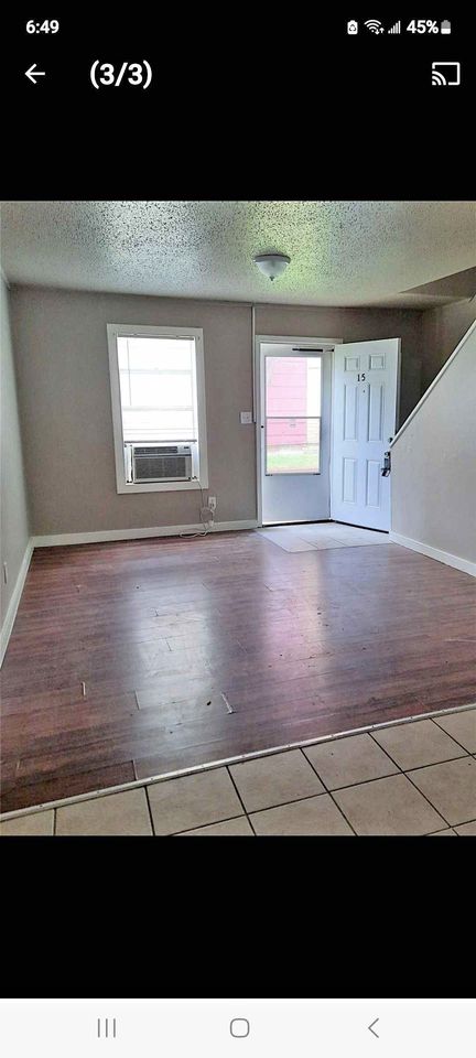 2 Beds 1 Bath - Townhouse photo'