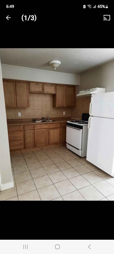 2 Beds 1 Bath - Townhouse photo'