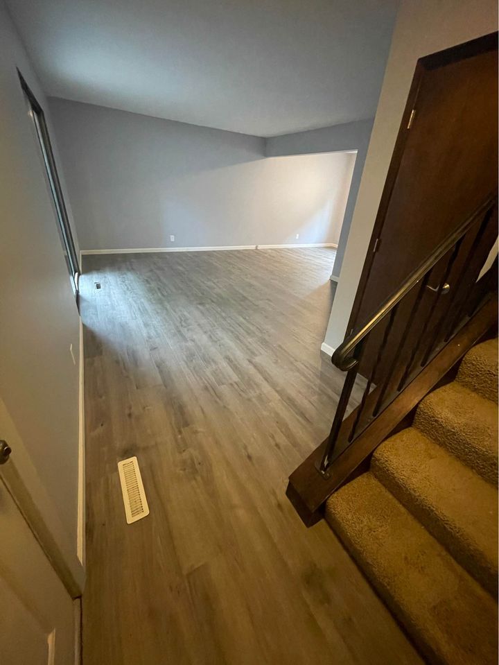 2 Beds 1 Bath - Townhouse photo'