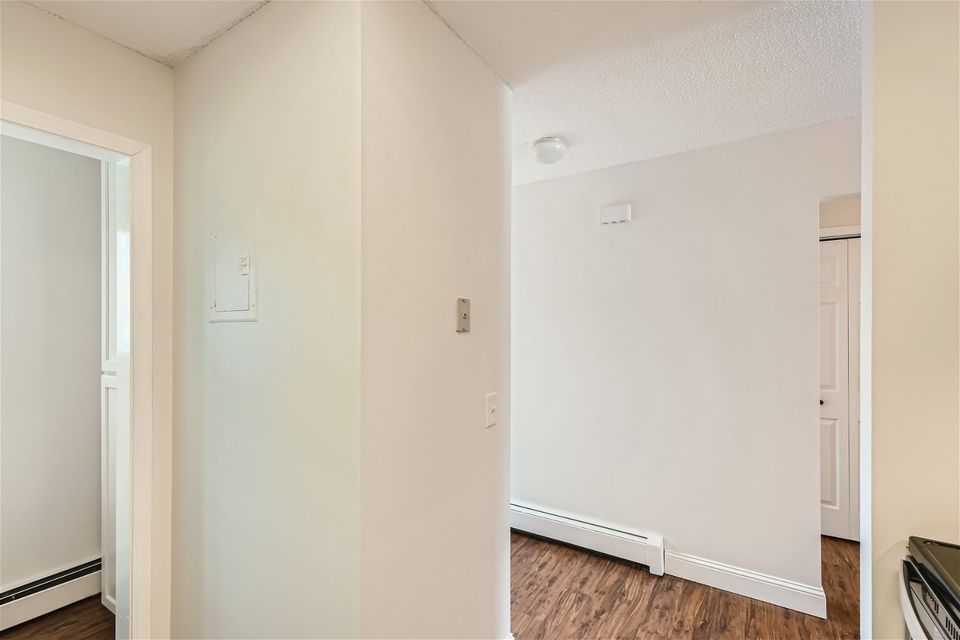 2 Beds 1 Bath Townhouse photo'