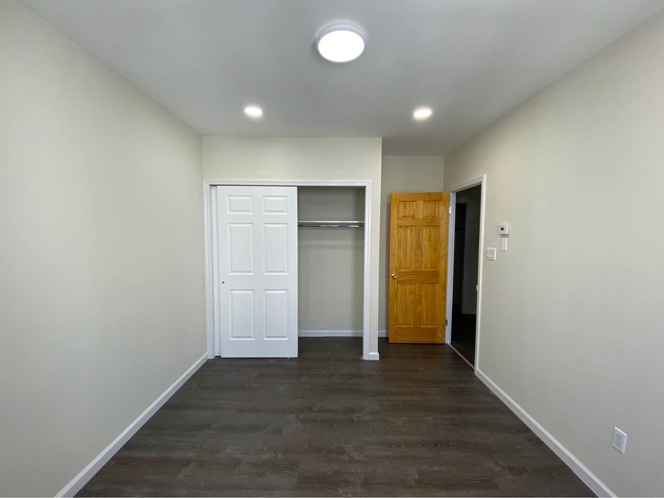 3 Bed With 1.5 Baths For Rent! photo'