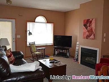 3 Beds 1.5 Baths Townhouse photo'