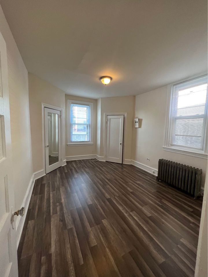 3 Beds 1 Bath - Apartment photo'