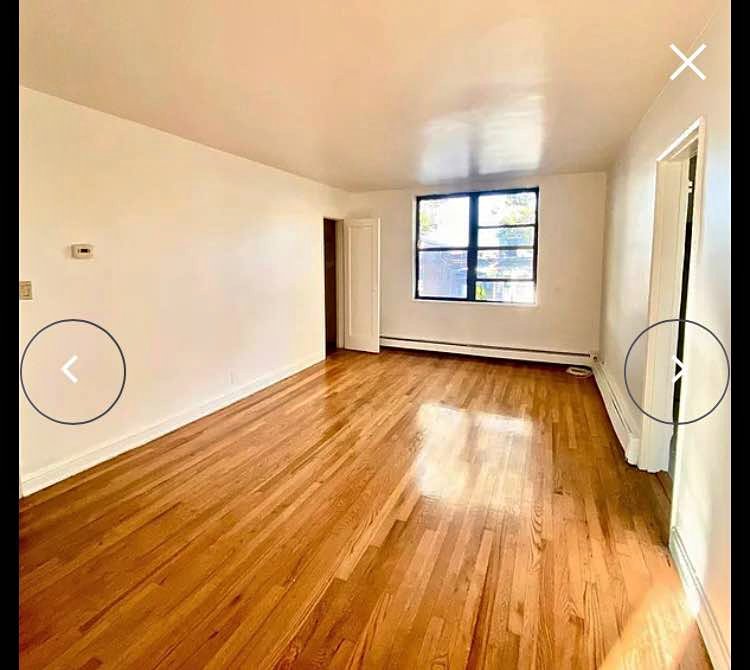 3 Beds 1 Bath - Apartment