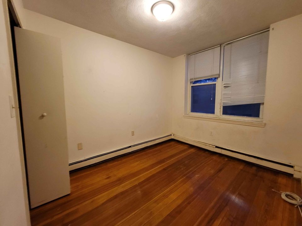 3 Beds 1 Bath - Apartment photo'