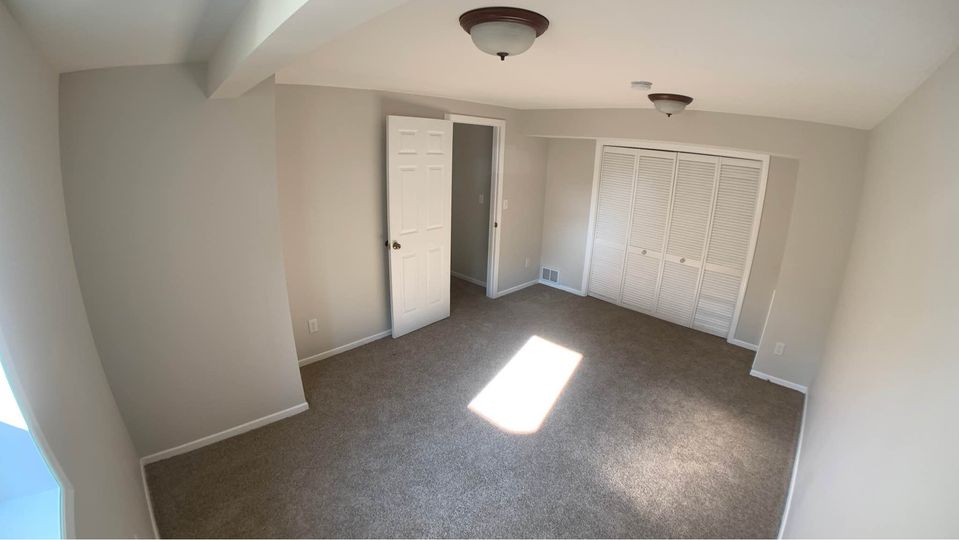 3 Beds 1 Bath - House photo'