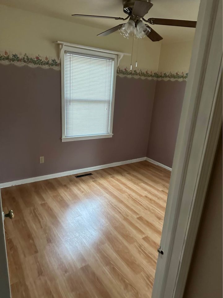 3 Beds 1 Bath - House photo'