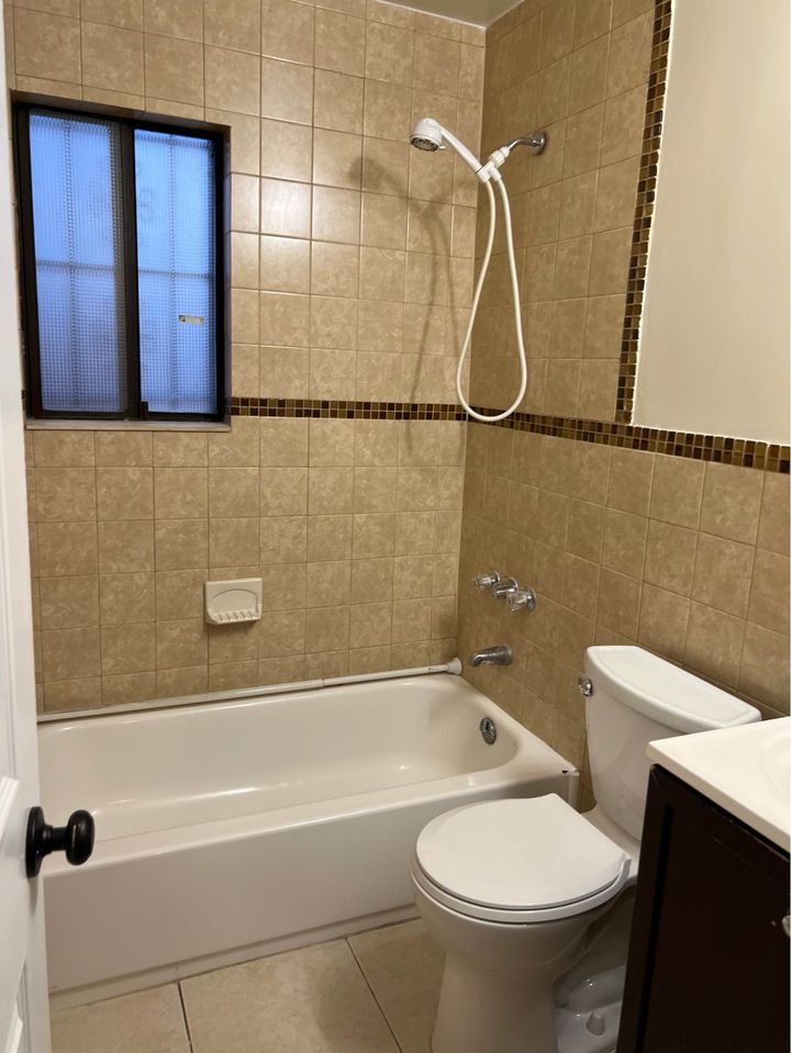 3 Beds 1 Bath - House photo'