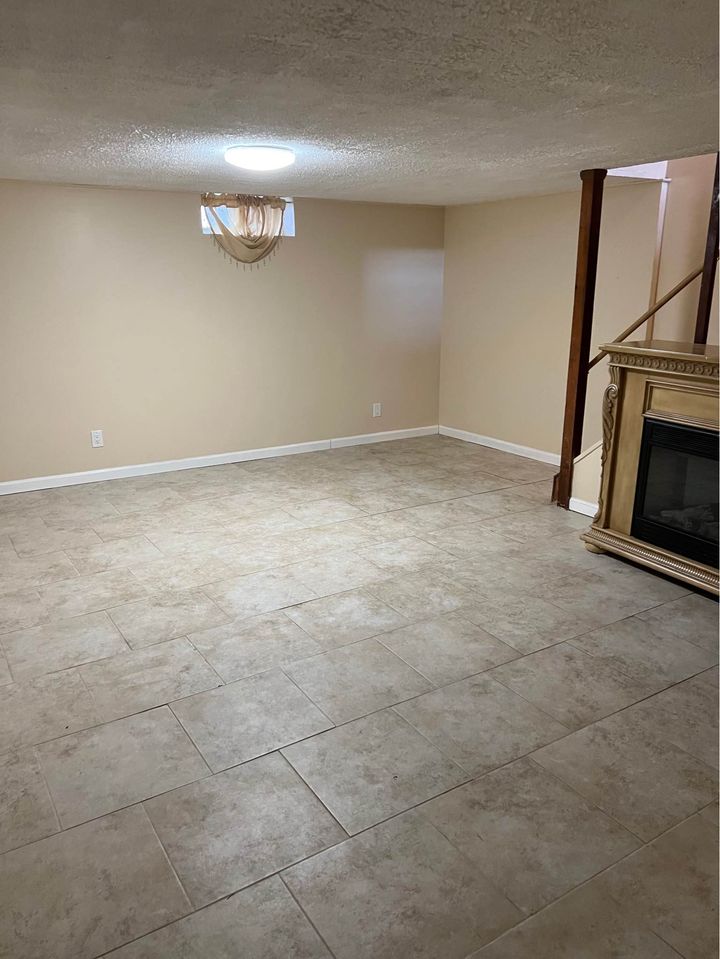 3 Beds 1 Bath - House photo'