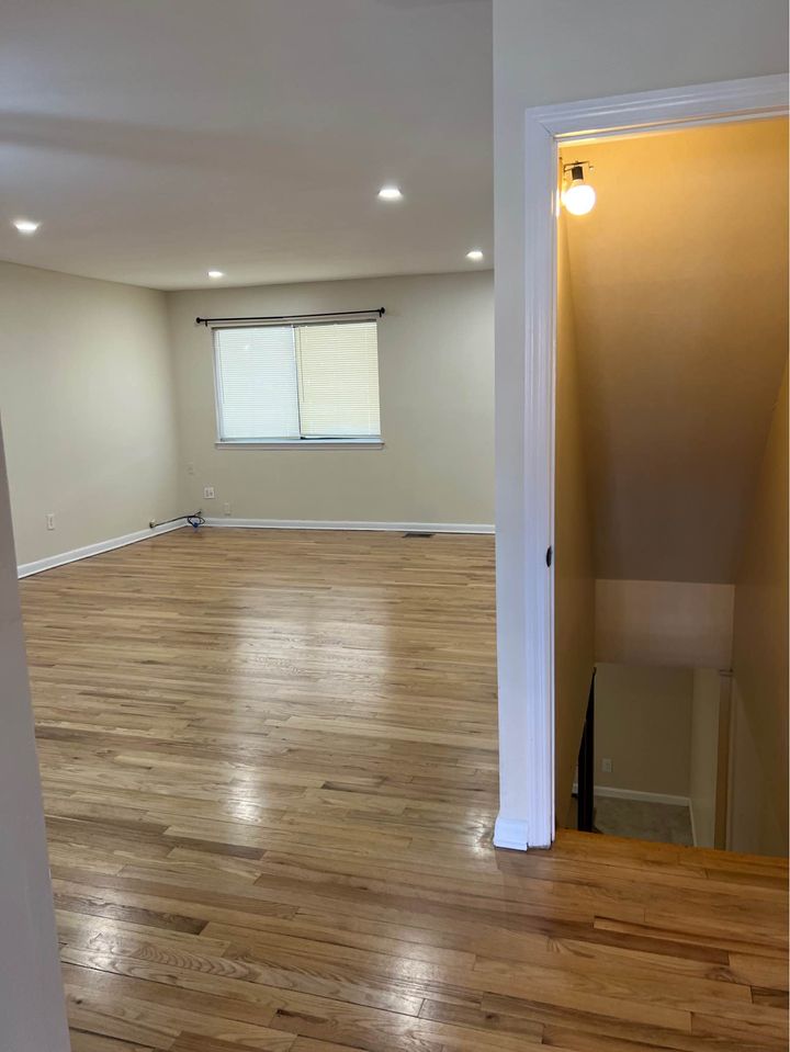 3 Beds 1 Bath - House photo'