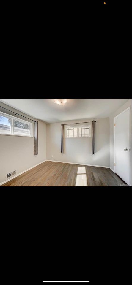 3 Beds 1 Bath - House photo'