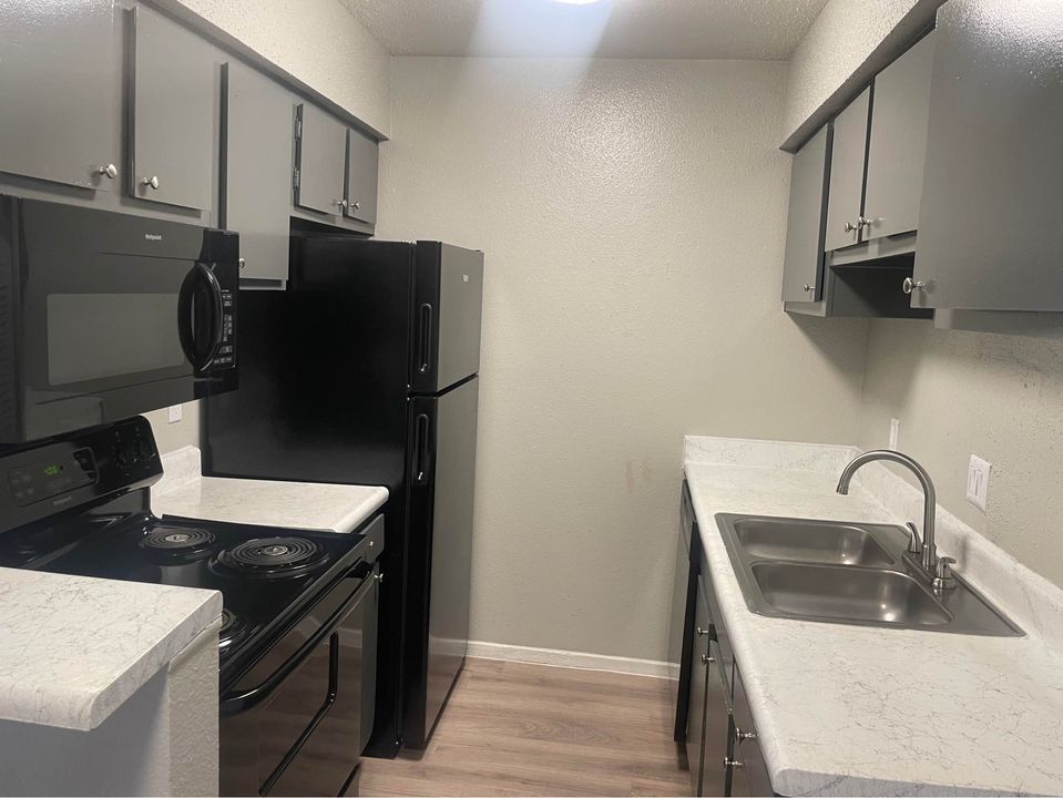 1 Bed 1 Bath - Apartment photo'