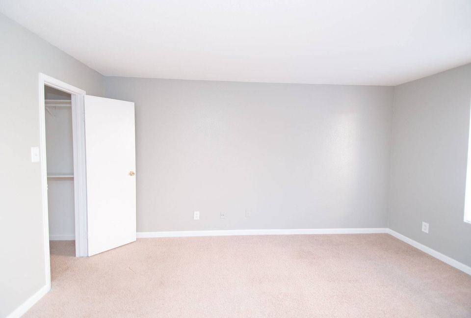 1 Bed 1 Bath Townhouse photo'