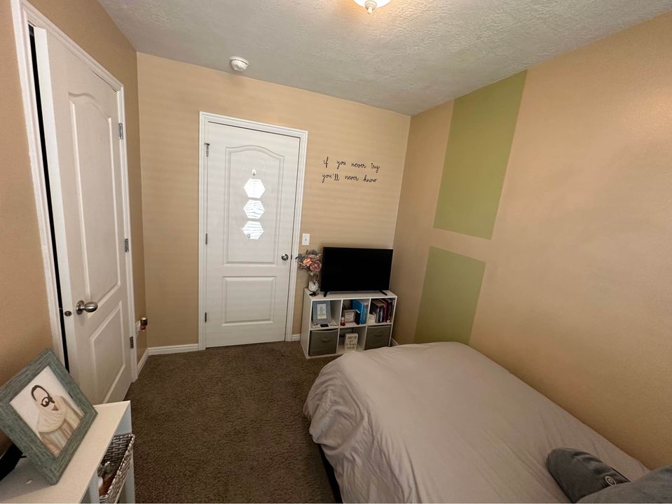 1 Bed 1 Bath - Townhouse photo'