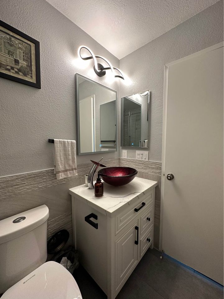 1 Bed 1 Bath - Townhouse photo'