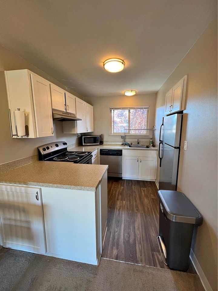 2 Beds 1 Bath - Apartment