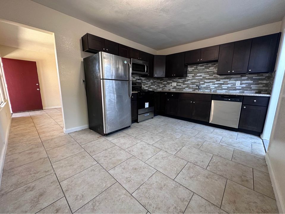 2 Beds 1 Bath - Apartment photo'