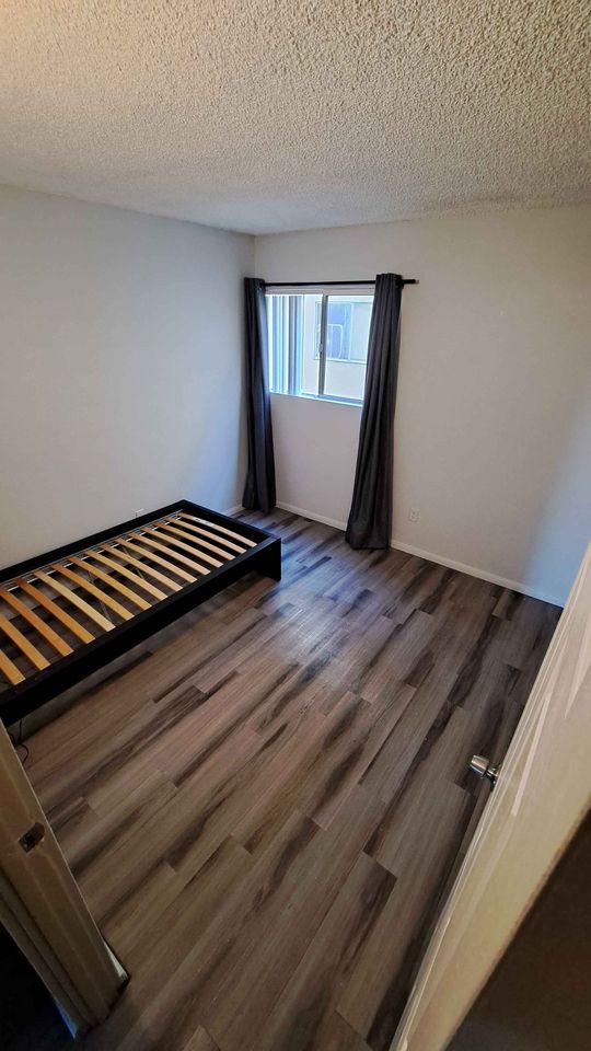 2 Beds 1 Bath - Apartment - 2