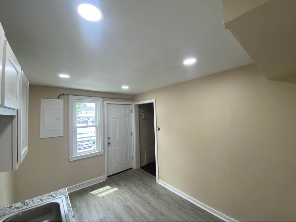 2 Beds 1 Bath Apartment photo'