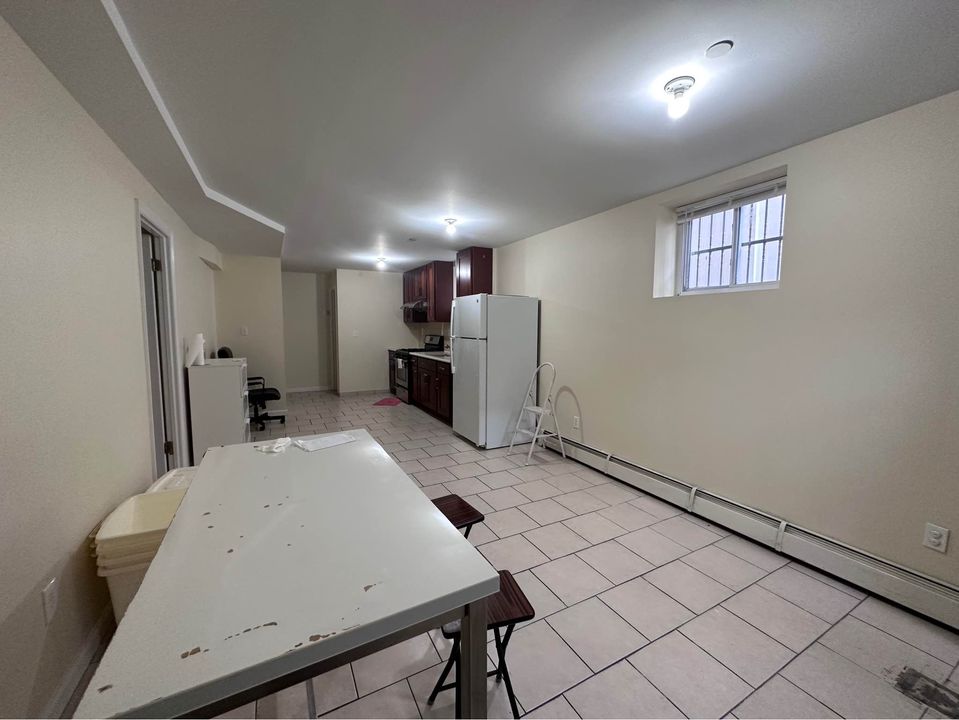 2 Beds 1 Bath - Apartment - 8