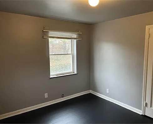 2 Beds 1 Bath - House photo'