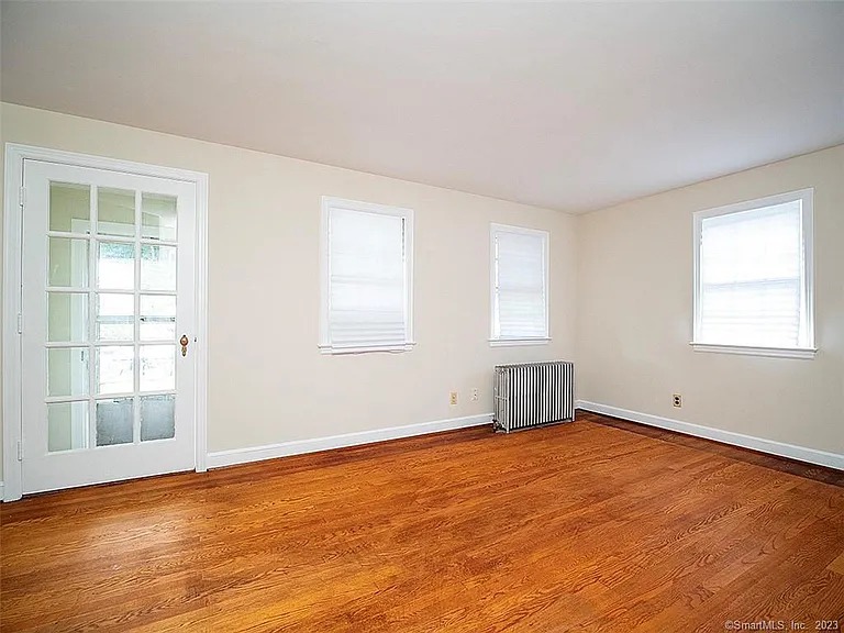 2 Beds 1 Bath House photo'