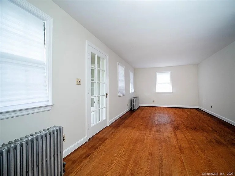 2 Beds 1 Bath House photo'