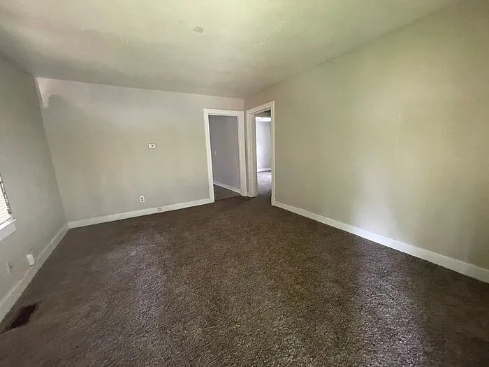 2 Beds 1 Bath House photo'