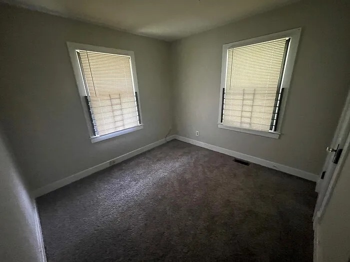 2 Beds 1 Bath House photo'