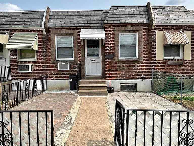 2 Beds 1 Bath - House