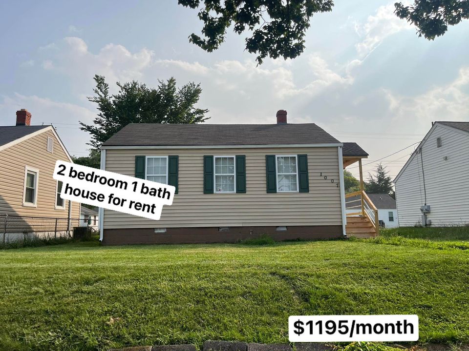 2 Beds 1 Bath - House photo'