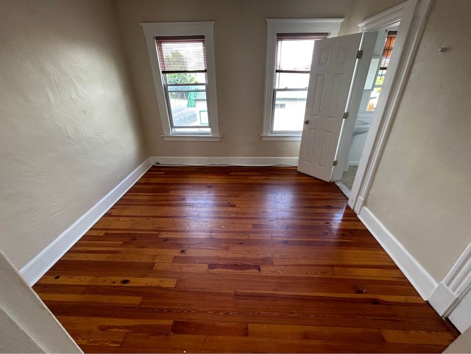 3 Beds 1 Bath - Apartment photo'