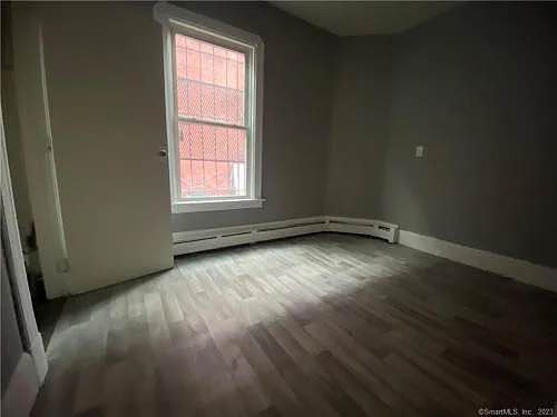 3 Beds 1 Bath - Apartment photo'