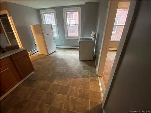 3 Beds 1 Bath - Apartment photo'