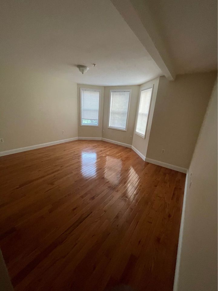 3 Beds 1 Bath - Apartment photo'