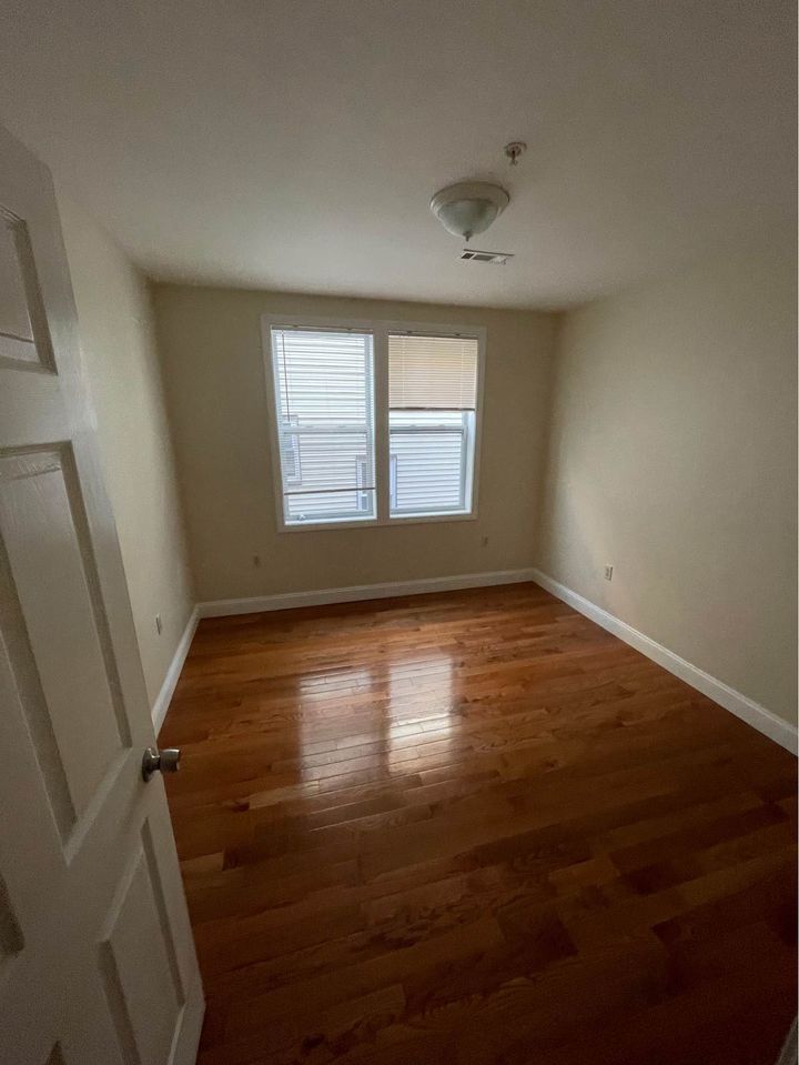 3 Beds 1 Bath - Apartment photo'