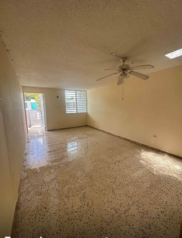 3 Beds 1 Bath - House photo'