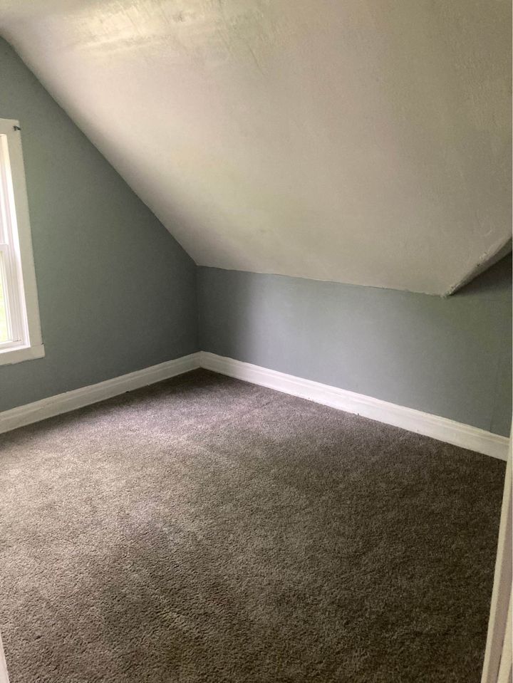 3 Beds 1 Bath - House photo'