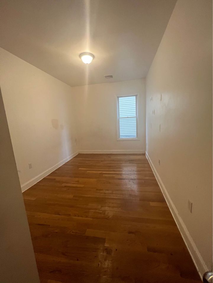 4 Beds 1 Bath - Apartment photo'