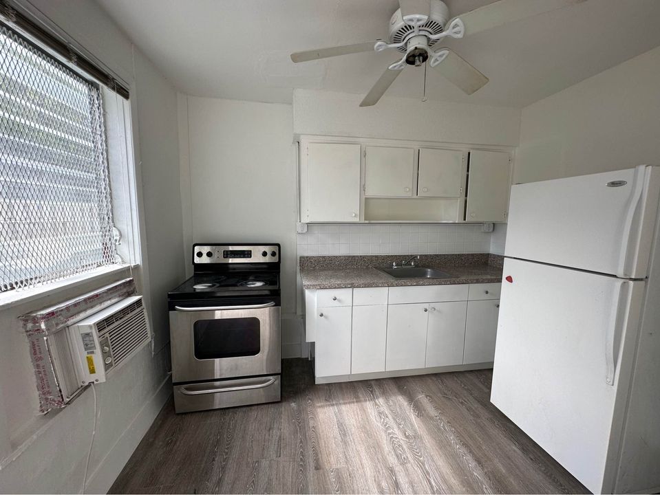 1 Bed 1 Bath - Apartment photo'