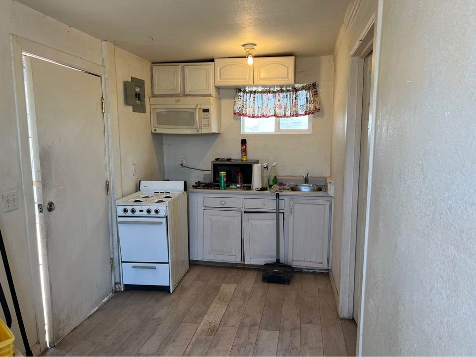 1 Bed 1 Bath - Apartment photo'