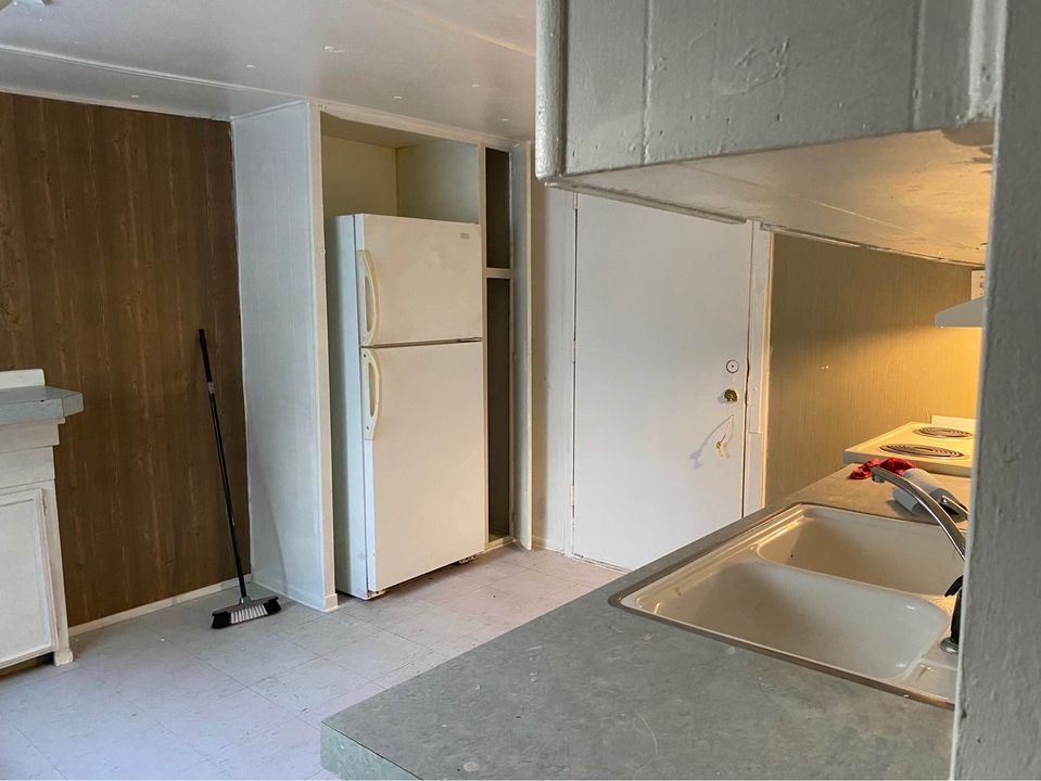 1 Bed 1 Bath - Apartment photo'