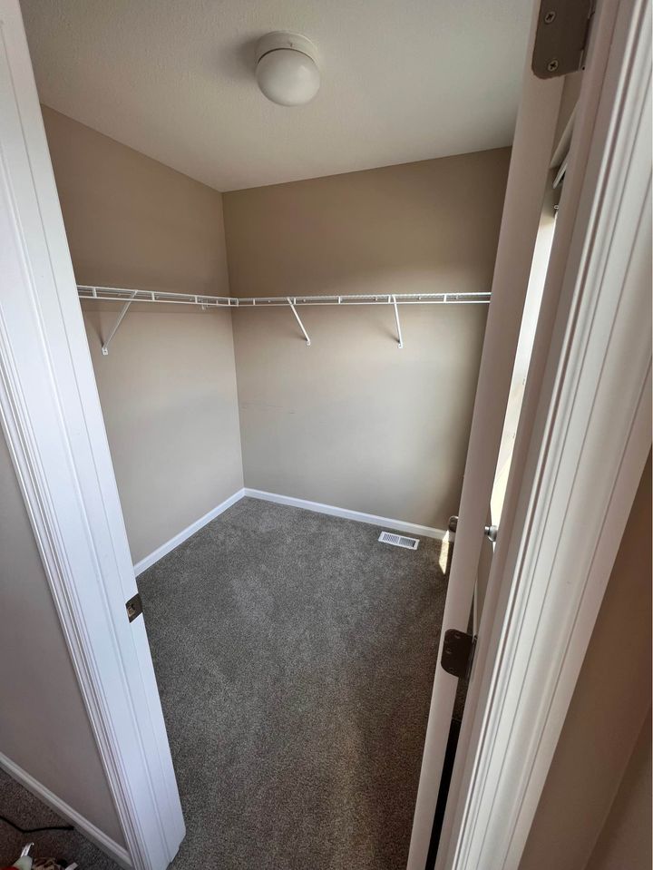 1 Bed 1 Bath - Townhouse photo'