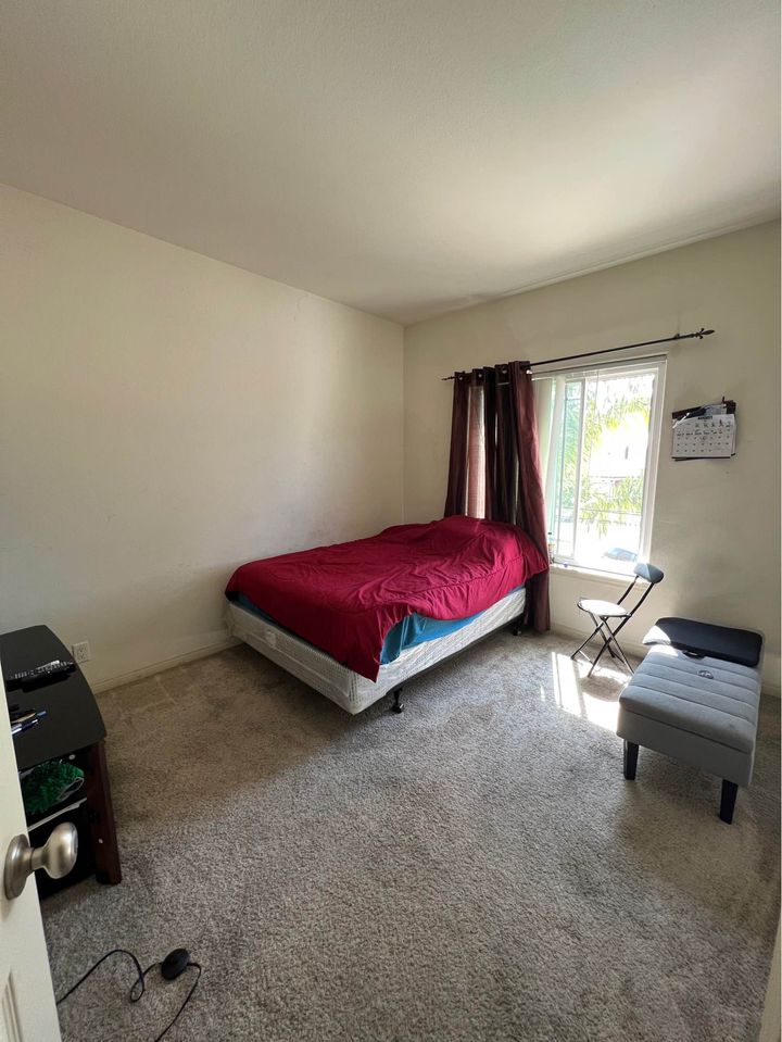 1 Bed 1 Bath - Townhouse photo'