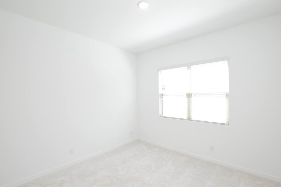 1 Bed 1 Bath - Townhouse photo'